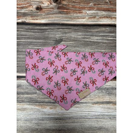 Rózsaszín karácsonyi masnis kutyakendő 