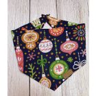 Karácsonyfadíszes kutya kendő