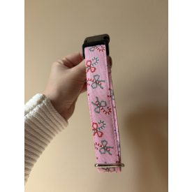 Rózsaszín karácsonyi masnis kutya nyakörv