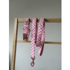 Rózsaszín szívecskés póráz